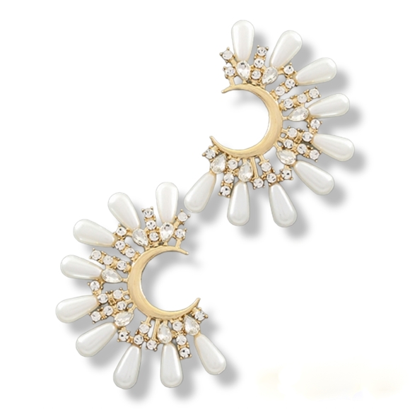 Crystal & Pearl Crescent Earring - Picture 1 of 1